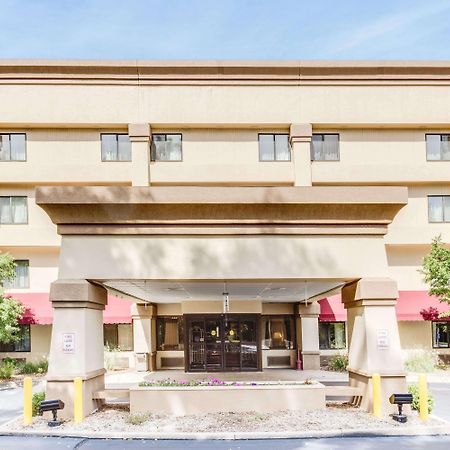 Baymont By Wyndham Kalamazoo West Ngoại thất bức ảnh