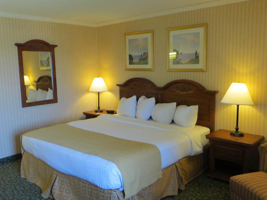 Baymont By Wyndham Kalamazoo West Ngoại thất bức ảnh